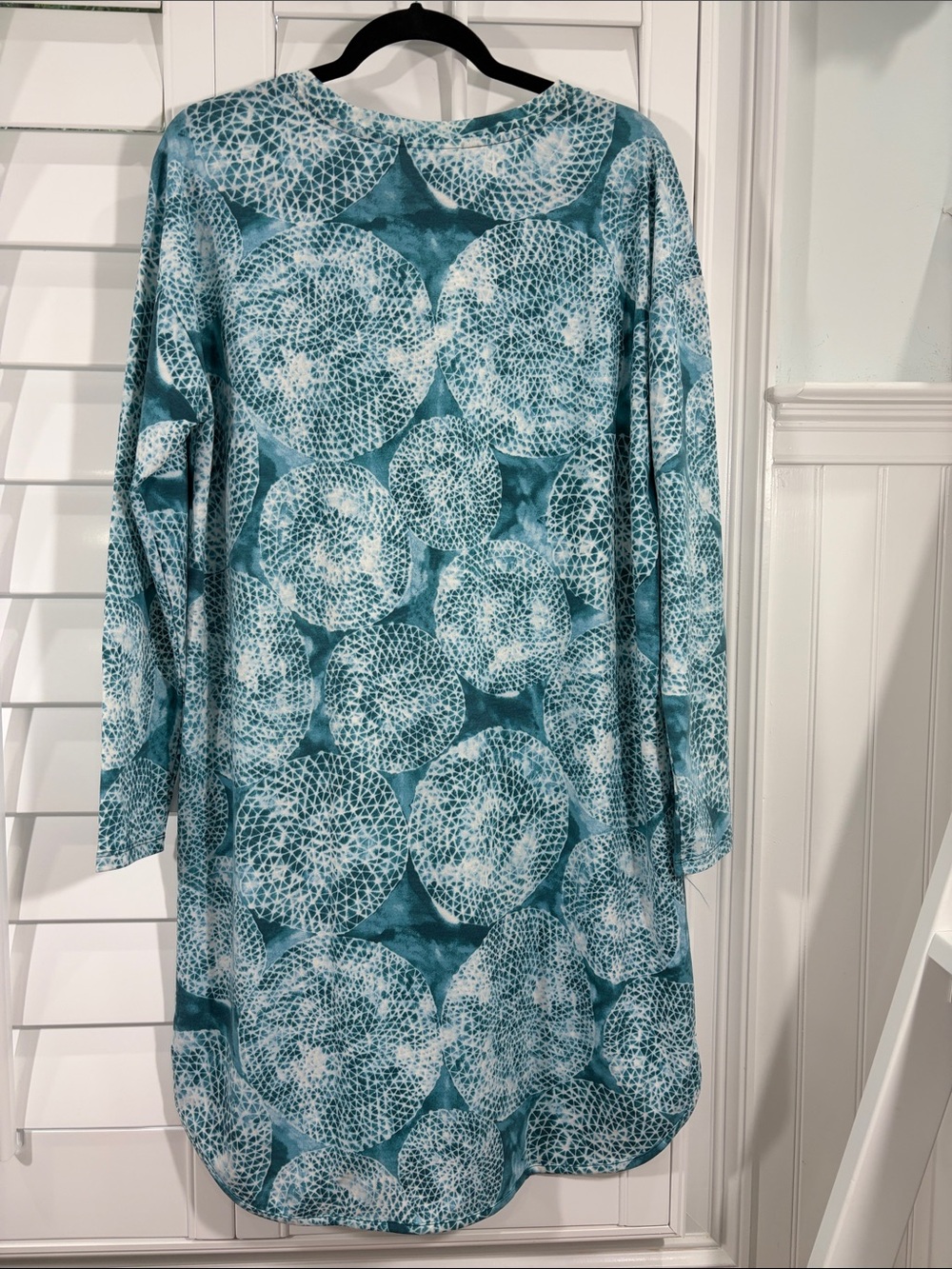 NWT Wonderly Studio Teal Medallion Blue Shirt Dress Tunic Top Long Sleeve (M) - Picture 2 of 9
